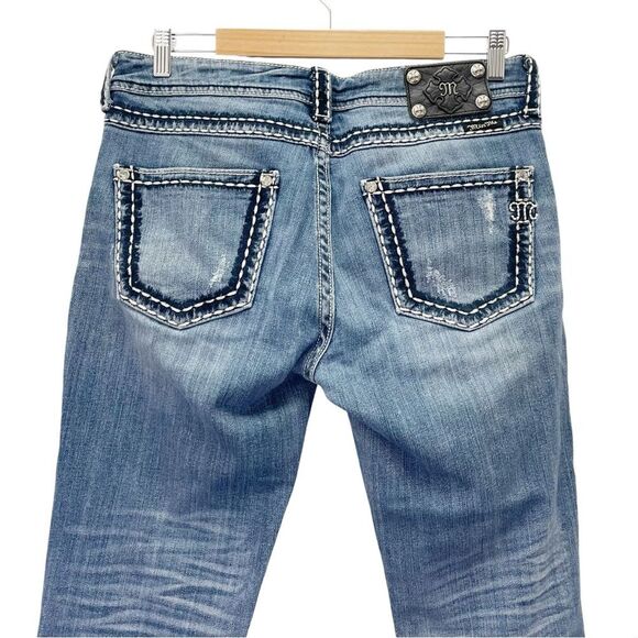 Miss Me Distressed Boyfriend Cropped Jeans Whiskered Medium Wash Women’s Size 28 - Picture 7 of 14
